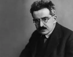 Foto do autor Walter Benjamin